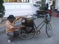 Vendeur ambulant de Banh Bao, Hue